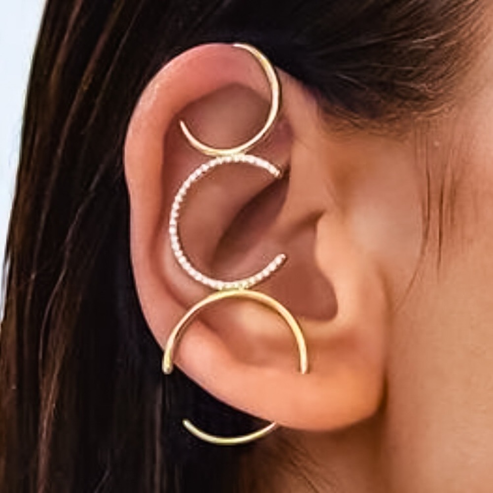 ⚜️𝟯𝟬%𝗢𝗙𝗙 𝗯𝘂𝗻𝗱𝗹𝗲𝘀 𝟯+⚜️ NEW Rhinestone 3 Circle Crawler Earring - Picture 1 of 12